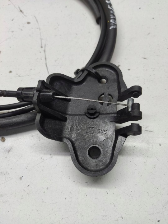 CÂBLE CAPOTS AVANT CHRYSLER GRAND VOYAGER IV 04717983AC