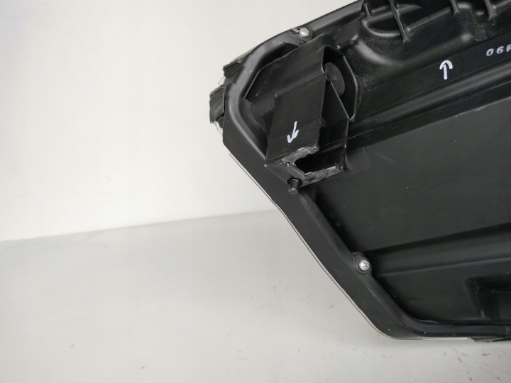 PHARE DROITE PROJECTEUR HONDA HRV 18- LIFT COMPLET LED
