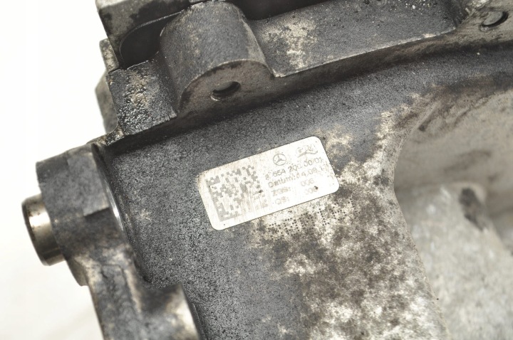 MERCEDES CLASSE E W213 2.0 D POMPE À EAU A6542000001