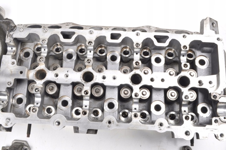 VOLVO 2.0 D3 D4 D5 CULASSE 31480504 31670074 31670072