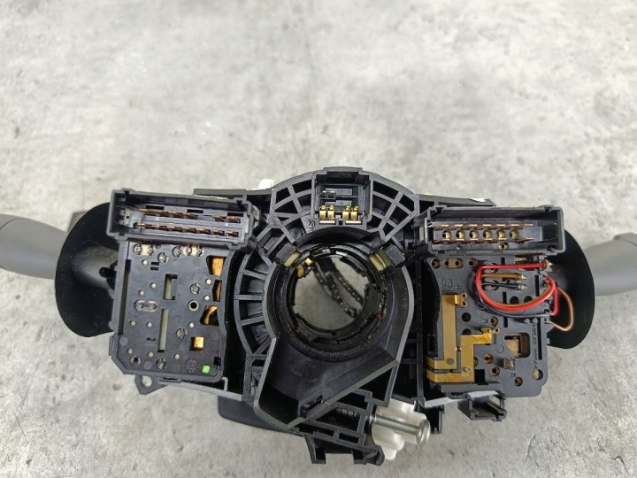 COMMUTATEUR COMPOSITE RENAULT ESPACE IV 8200420148 8200002461 8200260781A