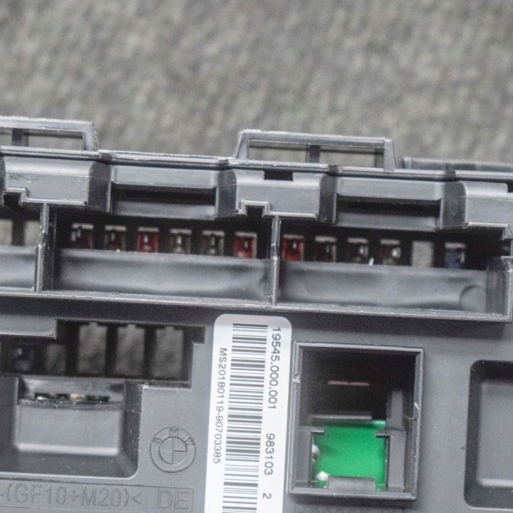 BMW M4 F82 F83 2018 BOÎTE FUSIBLES ENSEMBLE