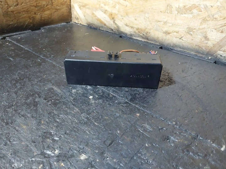 CHÂSSIS MODULE FUSIBLES MERCEDES-BENZ A0005400072