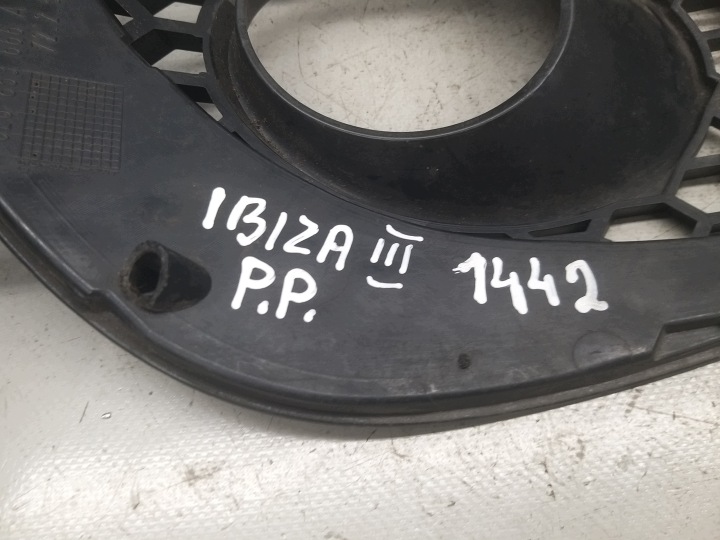 GRILLE PARE-CHOCS DROITE AVANT AVANT SEAT IBIZA III CORDOBA 6L6853666A
