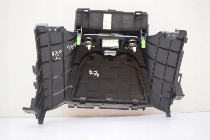 HYUNDAI I30 II TRANSMISSION USB AUX ALLUME-CIGARE CHÂSSIS CHÂSSIS TUNNELS