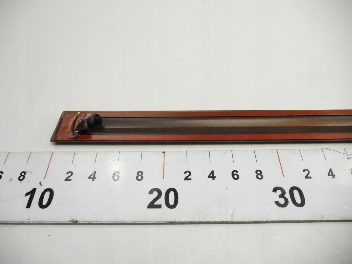 MOULURE DÉCORATIVE PORTES AVANT MAZDA 2 DY DD32-50-681