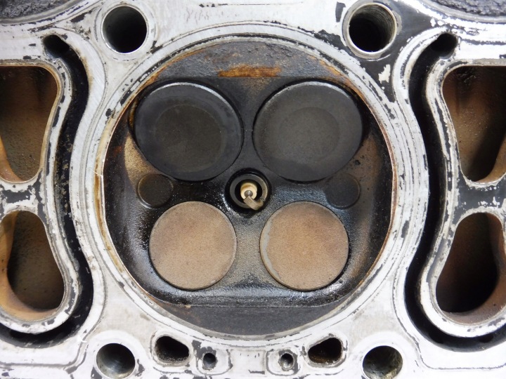 CULASSE PISTONS VW SHARAN LIFT 2.8 VR6 V6 AYL