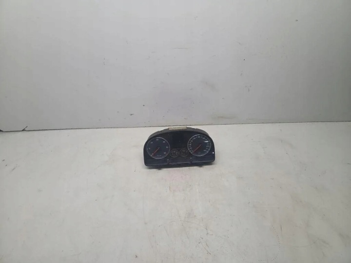 COMPTEUR VW TOURAN (1T1, 1T2) V0003000 1.9L DIESEL 77KW 2005
