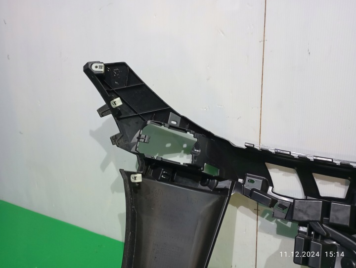 GLISSIÈRE FIXATION PARE-CHOCS GAUCHE AVANT BMW I4 G26 MODULE 8078611