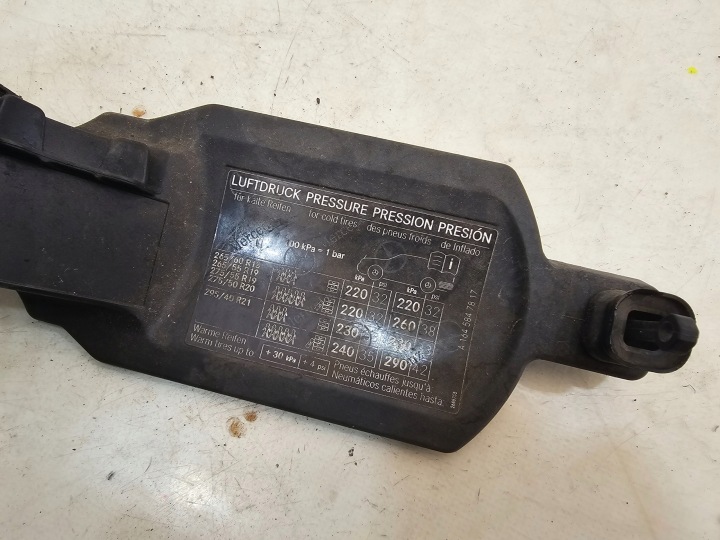 MERCEDES GL X164 07-12 CLAPET GOULOTTE DE REMPLISSAGE CARBURANTS A1646300867 USA