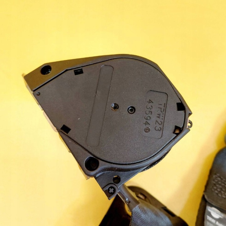 CEINTURE DE SÉCURITÉ GAUCHE ARRIÈRE NISSAN MICRA 33048808 NR2521
