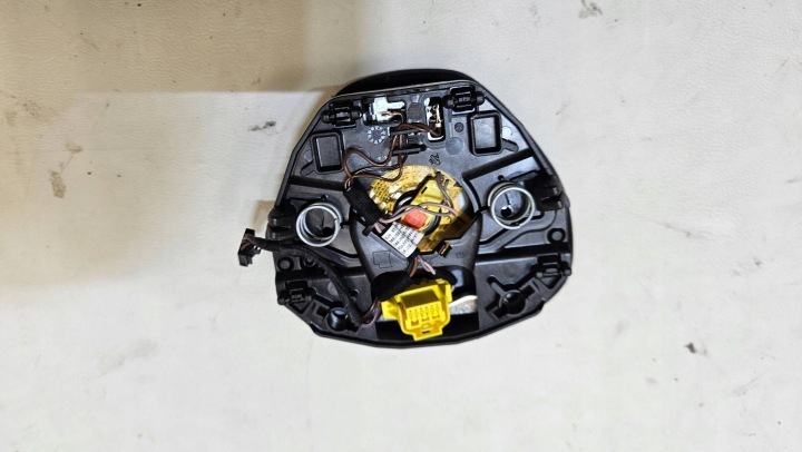 COUSSIN CONDUCTEUR SKODA RAPID SKODA FABIA II LIFT 5JA880201D