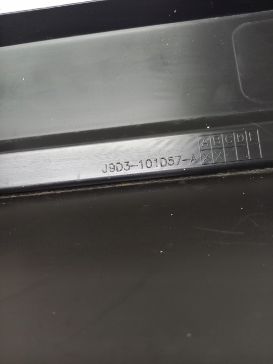 JAGUAR I-PACE IPACE X590 J9D3 MOULURE SUR SEUIL SEUIL GAUCHE STRUKTURA
