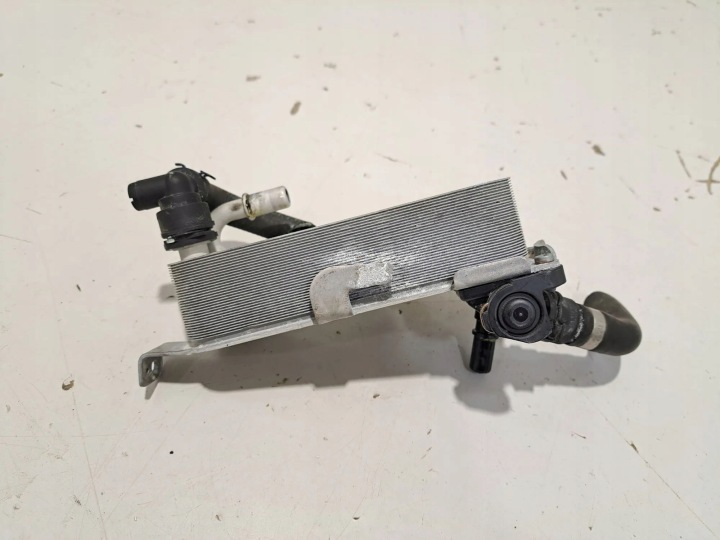 RADIATEUR HUILES BOÎTE DE VITESSES BMW 3 GT F34 7600553