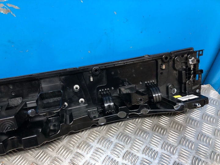 MERCEDES SL R231 PROTECTION CALANDRE KAPOTAZU ARRIÈRE ÉTAGÈRE A2316900541