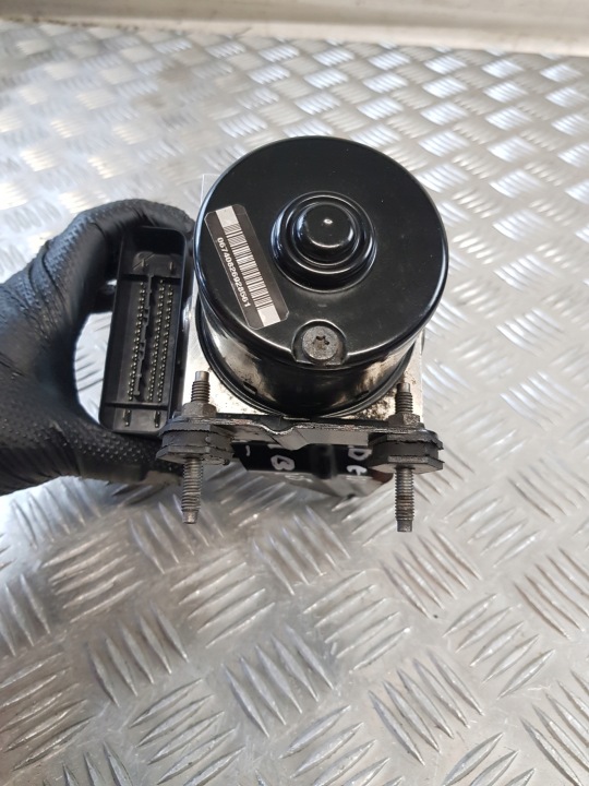 POMPE ABS 9659770580 CITROEN C5 II 2.0HDI