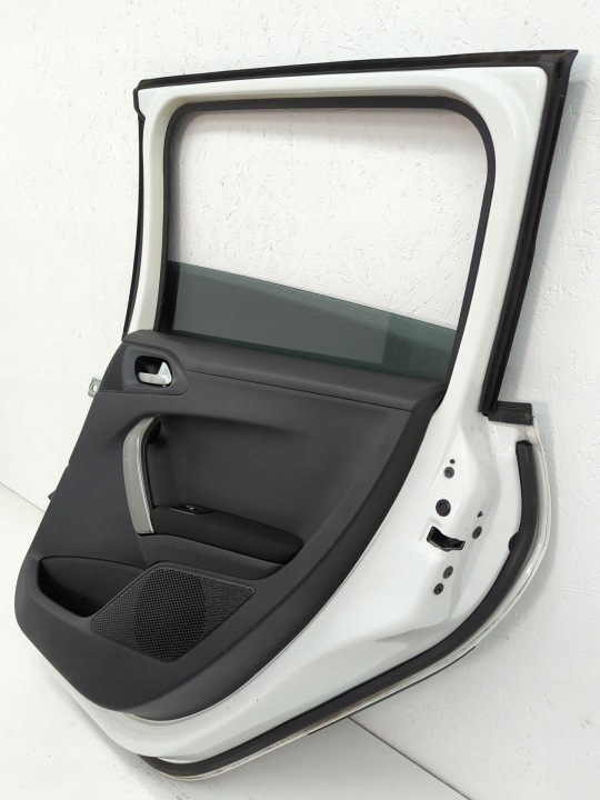 PORTES ARRIÈRE DROITE CÔTÉ PEUGEOT 2008 RESTYLAGE 2017 12432