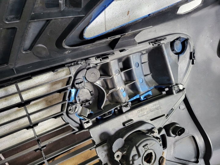 PARE-CHOCS PHARES ANTIBROUILLARD AVANT KMFD BLEU PEUGEOT 307 LIFT