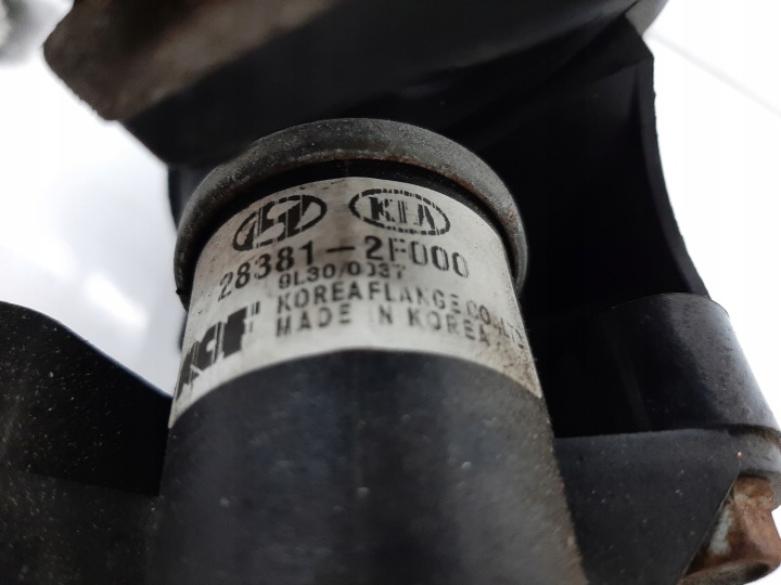HYUNDAI IX35 2.0 CRDI COLLECTEUR ADMISSION CONDUIT D'AIR JEU