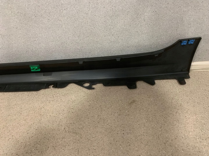 REVÊTEMENT SEUIL DROITE CÔTÉ BMW 3 G20 G21 7428032