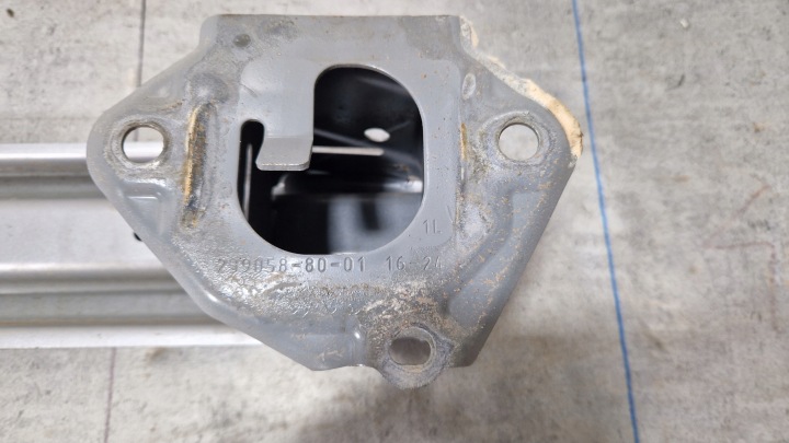 TOYOTA YARIS IV 4 2020- POUTRE RENFORCEMENT PARE-CHOCS ARRIÈRE 1250947-80