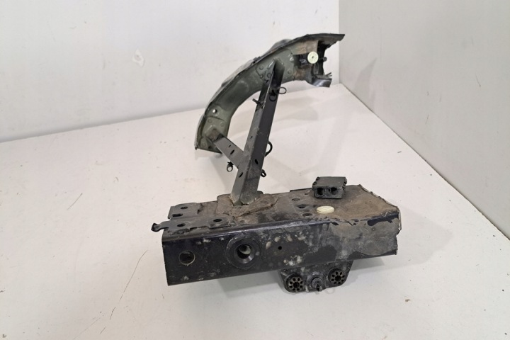 QUART GAUCHE AVANT BMW 7451989 2020