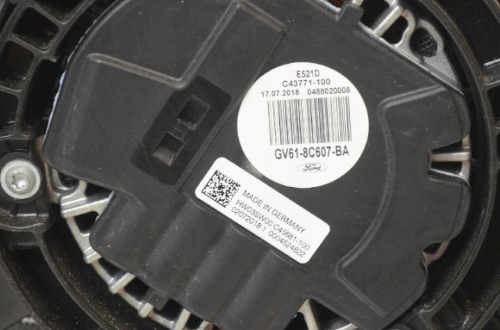 ENSEMBLE RADIATEURS FORD KUGA II (DM2) GV61-8C607-BA GV4B-8311-AA 2018