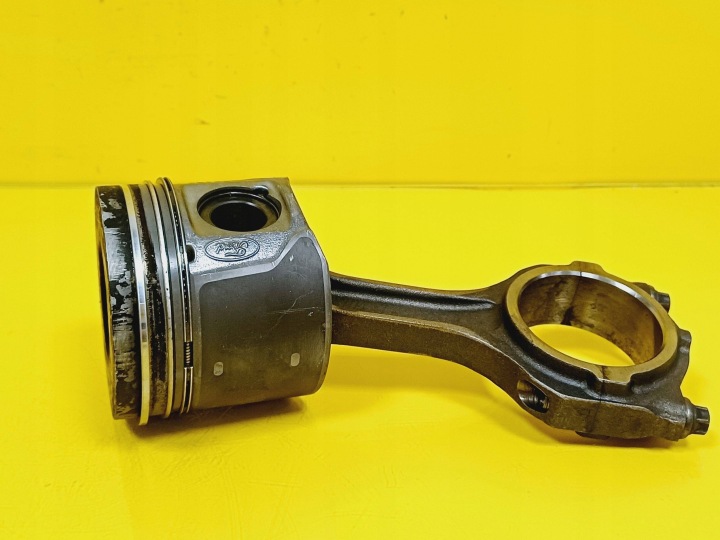 PISTON AVEC BIELLE FORD TRANSIT CONNECT 1.8 TDCI 8V 100KM 82MM 082216R NR5