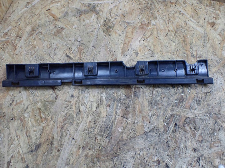 FIXATION SEUIL GAUCHE BMW 3 E90