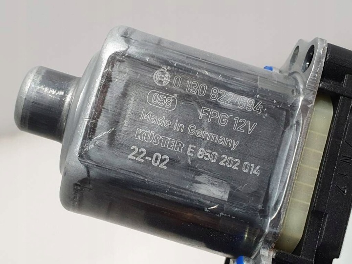 SEAT ARONA 2022 PETIT MOTEUR MODULE ÉLÉVATEUR VITRES DROIT ARRIÈRE 5Q0959408D