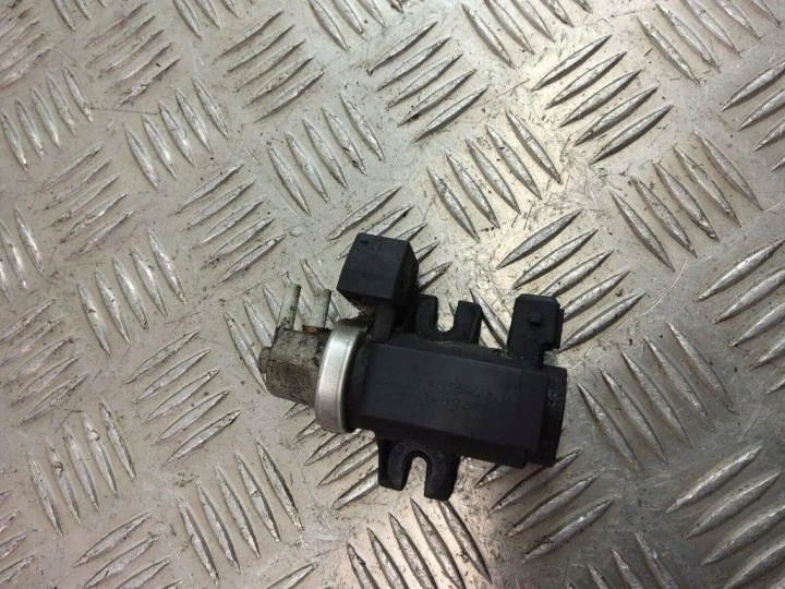 SOUPAPE ELEKTROMATYCZNY BMW 5 (F10) 7595374 2009