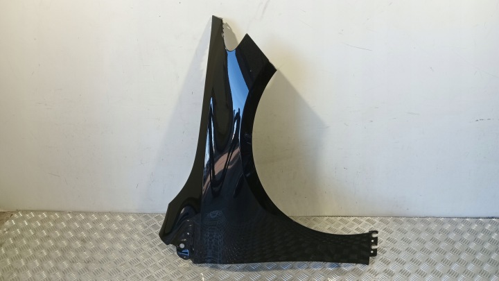 AILE AVANT MERCEDES B CLASSE DANS 247 18-26 A2478811000 ORIGINAL DROIT