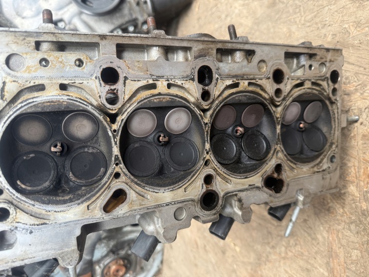 CULASSE COMPLÈTE 2.0FSI 06F103061AG AUDI,SEAT ,VOLKSWAGEN