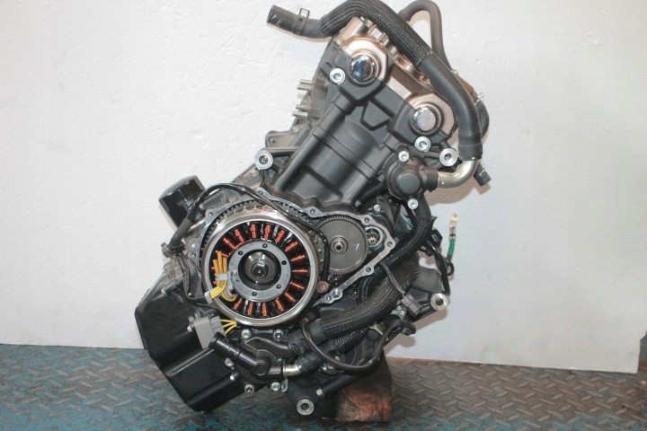HONDA RADIO 500 CBR 500 R PC62 MOTEUR 2773KM