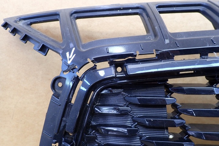 HYUNDAI I30 III CALANDRE GRILLE AVANT AVANT BRILLANT 2017-2020 86351-G4000