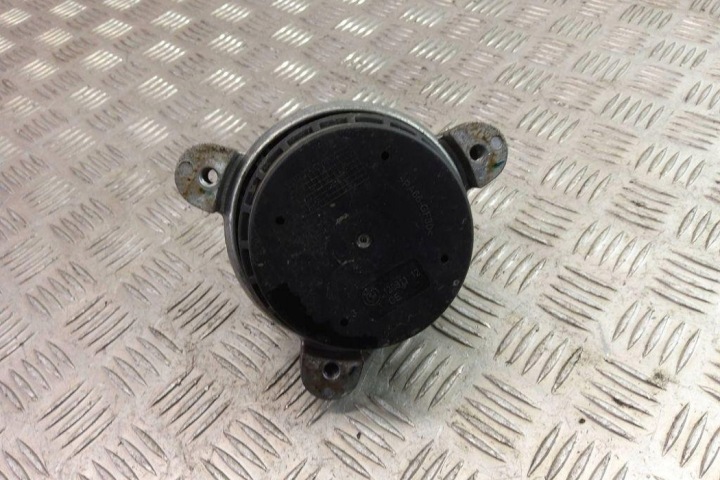 AVANT COUSSIN MOTEUR BMW 7 (F01, F02) 6786528 4.4L GASOLINE 2010