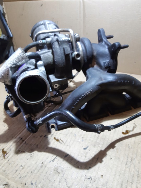 AUDI A4 B8 1.8 TFSI TURBOCOMPRESSEUR 06H145701K