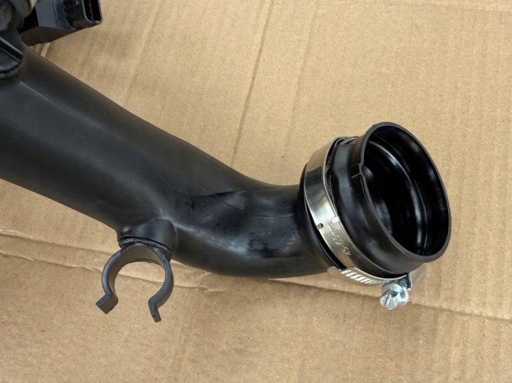 TUYAU TURBOCOMPRESSEURS TUYAU 8201068612 VERS OPEL VAUXHALL NISSAN RENAULT 2.0