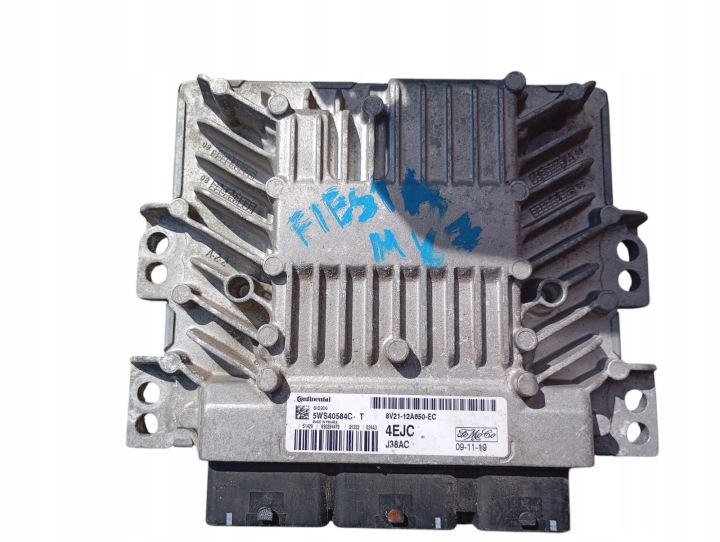 ORDINATEUR CONTRÔLEUR MOTEUR FORD FIESTA MK7 1.4 TDCI OE 8V21-12A650-EC