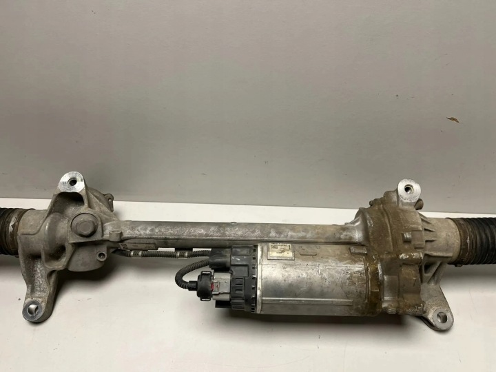 CRÉMAILLÈRE DE DIRECTION BMW 5 (G30) 6891504 2018