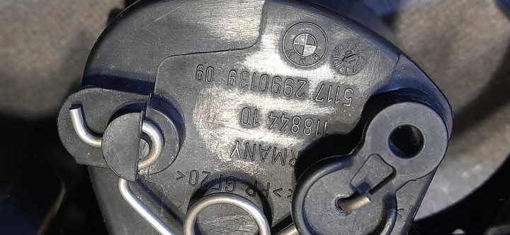 CLAPET GOULOTTE DE REMPLISSAGE CARBURANTS BMW X1 E84 2990139