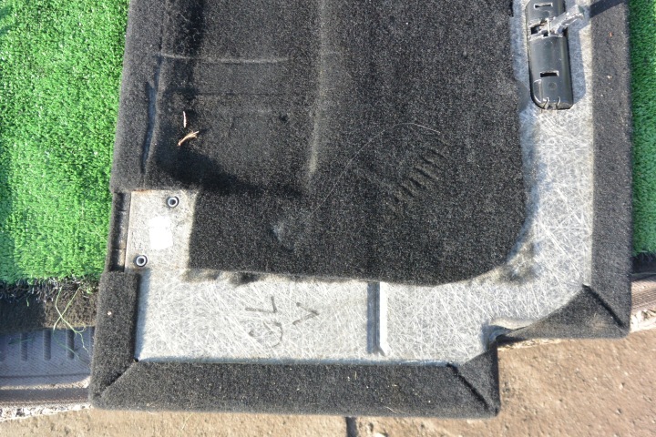 PLANCHER COUVERCLES DE COFFRE 7 PLACES MERCEDES GL X164