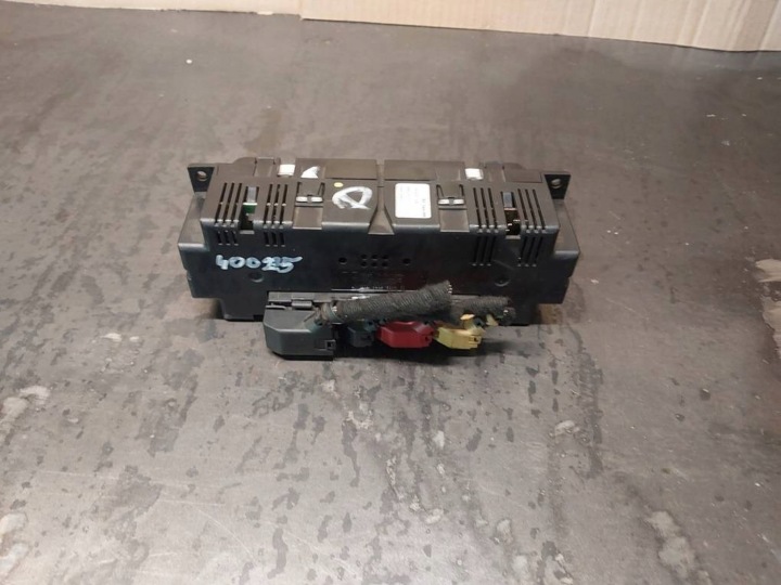 PANNEAU CLIMATISATION VOLKSWAGEN PASSAT B5 3B1907044D