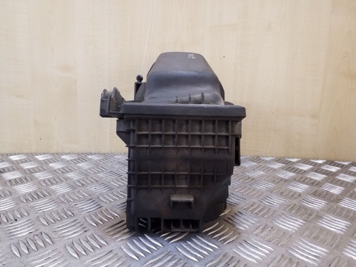RENAULT ESPACE III CHÂSSIS FILTRE AIR 7700868715
