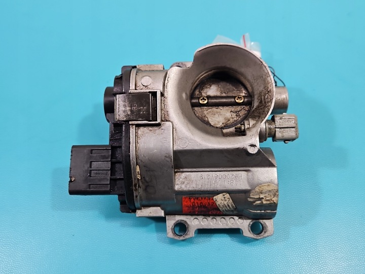 PAPILLON DES GAZ RENAULT CLIO II H8200067219 1.2 16V