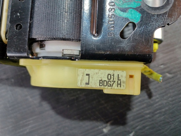 MAZDA 3 BL II CEINTURE DE SÉCURITÉ GAUCHE AVANT AVANT BGA550027 T89406T