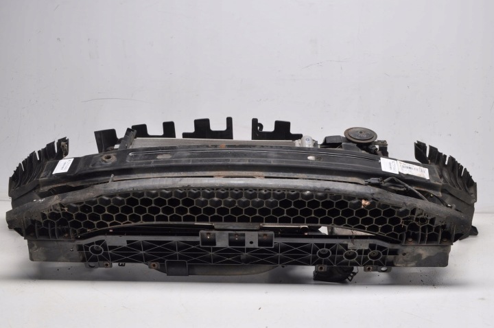 HYUNDAI I20 1.4 CRDI PANNEAU AVANT ENSEMBLE POUTRE VENTILATEUR RADIATEURS