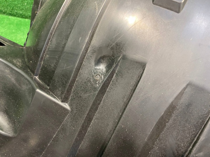 MERCEDES SPRINTER W907 PASSAGE DE ROUE GAUCHE AVANT A9076842702
