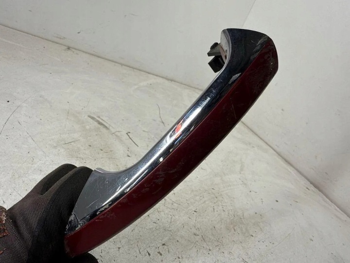 POIGNÉE GAUCHES LATÉRALES PORTES INFINITI Q30 A2047661925 2.0L GASOLINE 2018