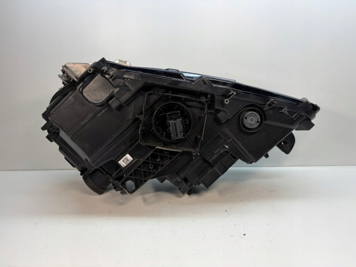 VW ARTEON PHARE AVANT LED DROIT AVANT 3G8941082K